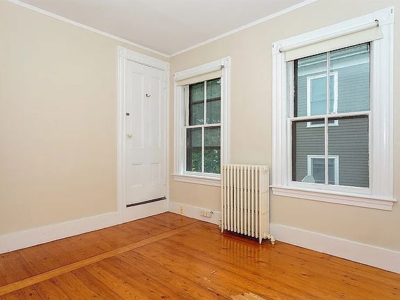 2nd image of 20 Hancock St Unit A