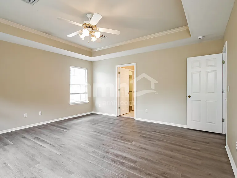 11415 S Mulberry Cir W — Photo 10