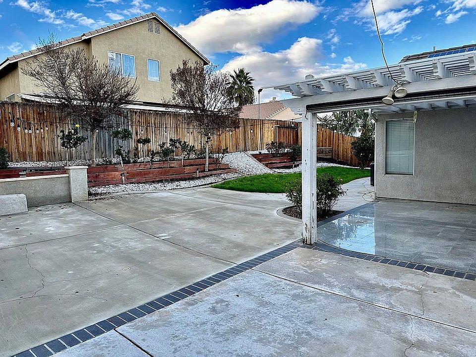 1st image of 2456 Marigold Way
