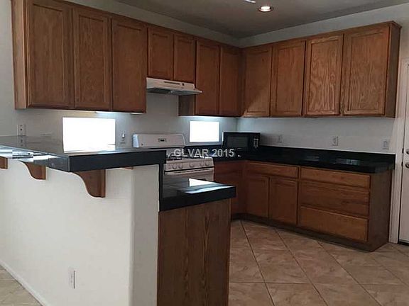 3rd image of 11214 Star Lily St