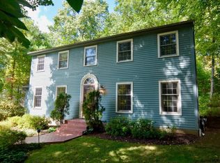 5 Beechridge Rd, Clifton Park, NY 12065