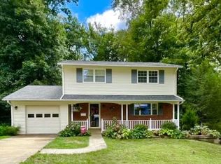 8467 Thames St, Springfield, VA 22151