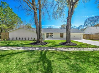 9765 Tappenbeck Dr, Houston, TX 77055