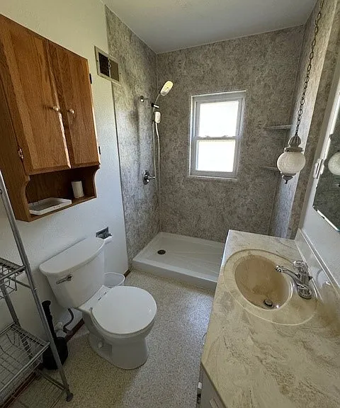 371 Urbanna Dr — Photo 7