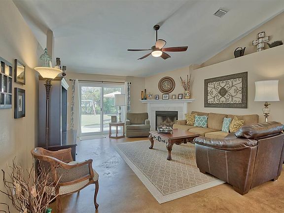 5th image of 6658 Flintwood St