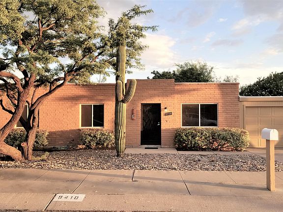 3rd image of 9410 E Pikes Peak Dr
