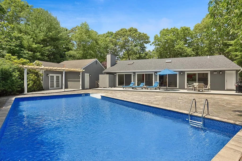 Settler's Landing Summer Rental — Photo 1