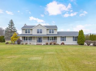 9708 Reed Rd, Columbia Station, OH 44028