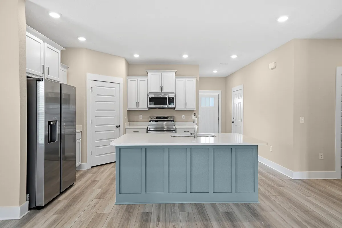 Building Photo - 201 Lyla Ln