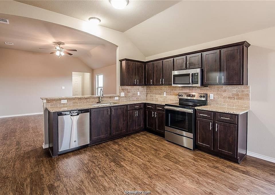 108 Dove Landing Ct, Navasota, TX 77868 Zillow