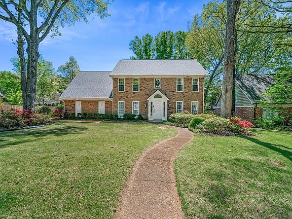 2nd image of 8199 Kimridge Dr
