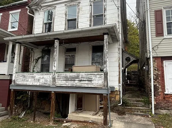 5565 Bouquet St, Huntingdon, PA 16652