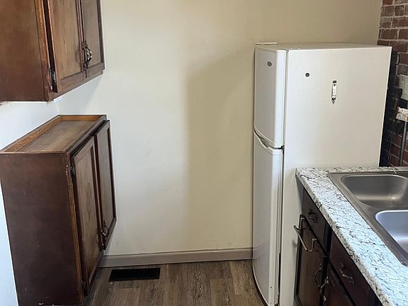 5th image of 713 N 6th St