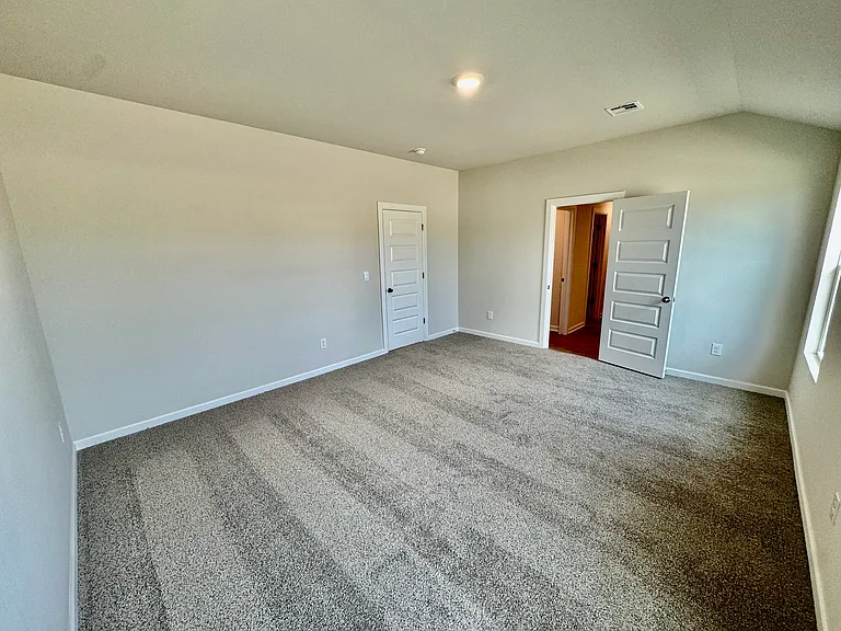 6100 Blackwood Ct — Photo 14
