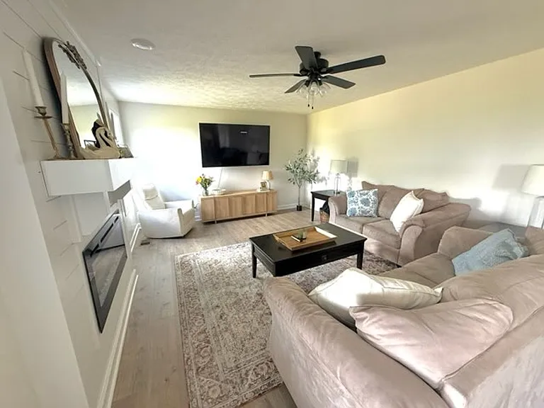 153 Monaghan Dr — Photo 6