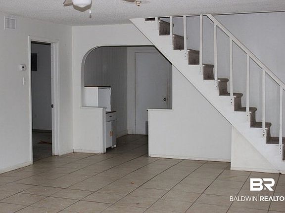 5th image of 18623 E Silverhill Ave