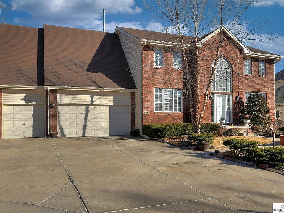 1st image of 6017 S 180th Avenue Cir