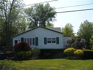 1st image of 6816 Wayne Dr