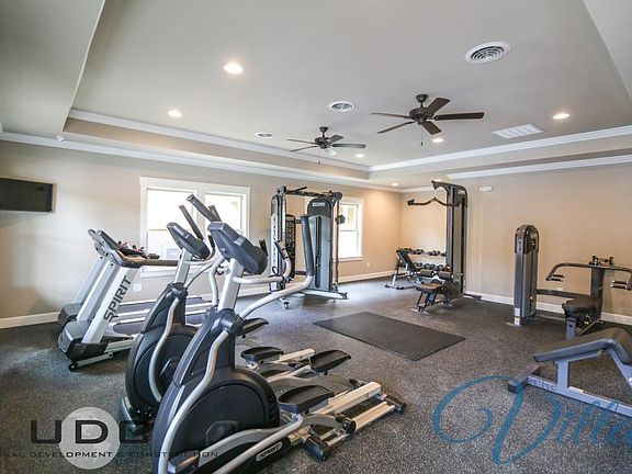 2nd image of 1250 Riverbend Dr APT 102