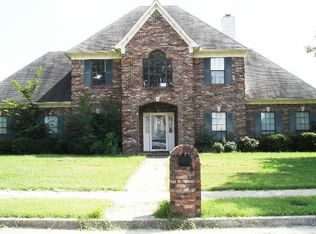 4255 Field Oak Rd, Millington, TN 38053