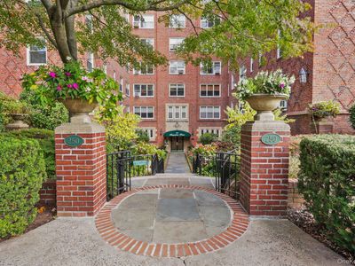 250 Bronxville Road #2G, Bronxville, NY, 10708