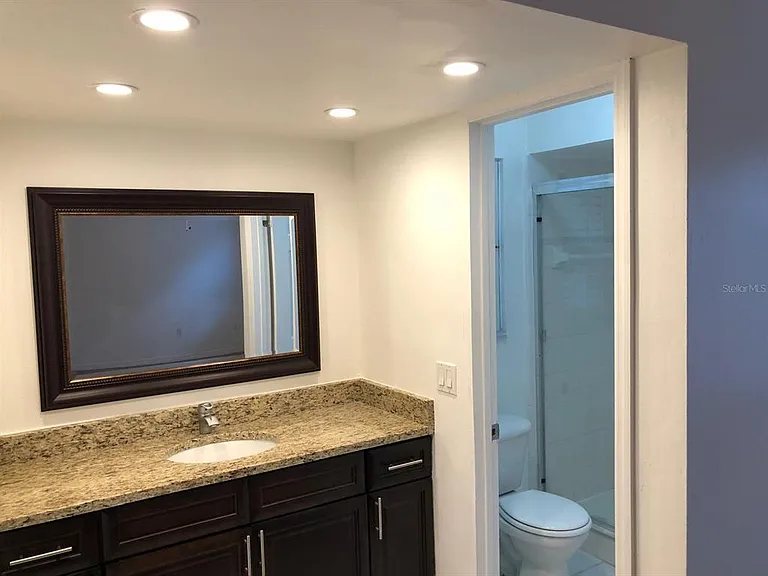 8413 Shady Glen Dr — Photo 7