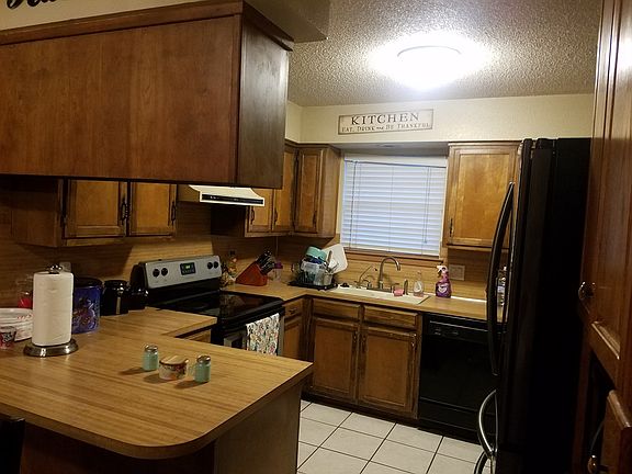5th image of 4319 Village Way