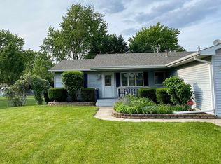 1643 Canary Ln, Lowell, IN 46356