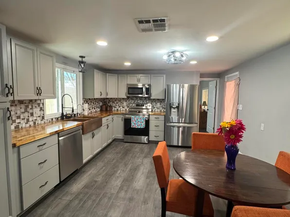 10201 N 99th Avenue #32A, Peoria, AZ 85345