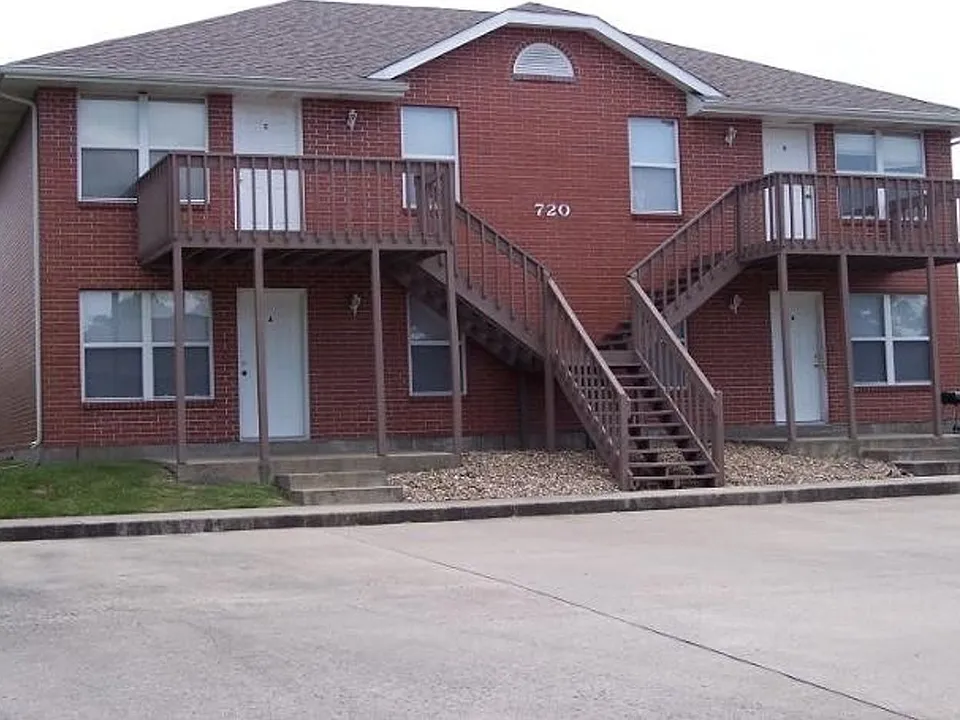 720 Cedar Dr