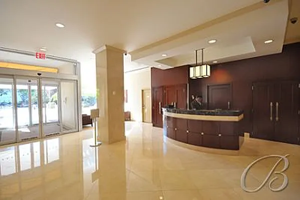 Sold by Bellmarc Realty | media 8