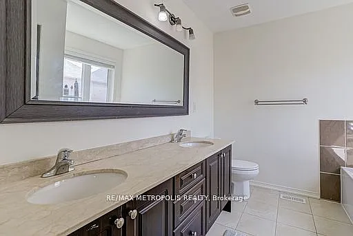 55 Formosa Ave — Photo 14