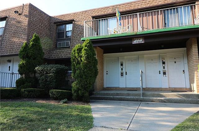 1st image of 408 Carpenter Ave APT 3