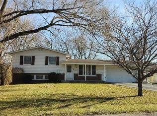 8203 Rutledge St, Merrillville, IN 46410