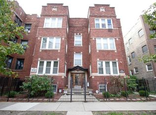 6820 S Merrill Ave #2S, Chicago, IL 60649
