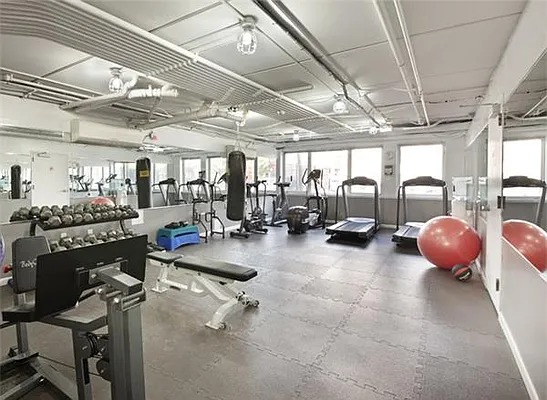 Sold by Maz Group NY | media 10