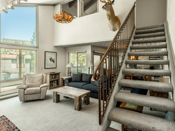 273 Rainbow Ln #30, Mammoth Lakes, CA 93546