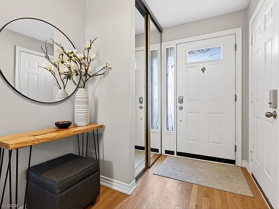 3rd image of 1351 Ontario St #14