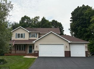 8549 Woodland Curv, Saint Bonifacius, MN 55375
