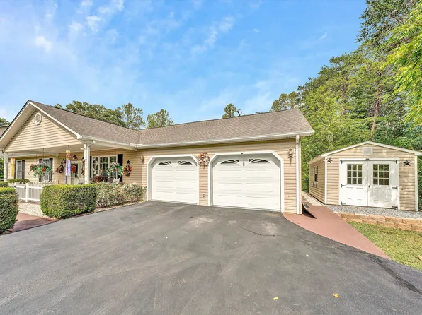 4828 Hardy Rd, Hardy, VA 24101