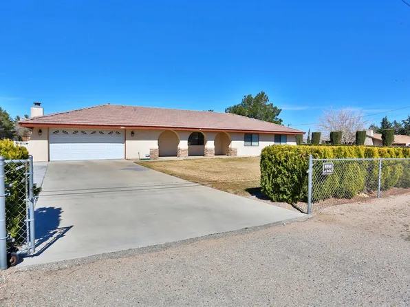 15164 Live Oak St, Hesperia, CA 92345