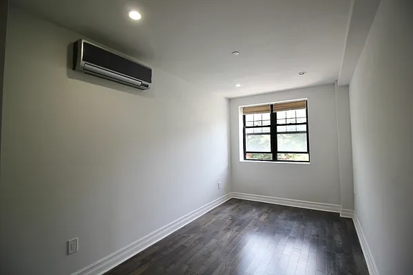 Rented by Hagstrom Management Inc | media 7