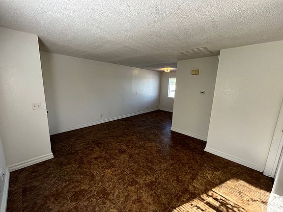 4th image of 1649 E Douglas Ave APT G