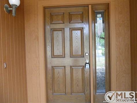 2nd image of 8402 Bart Starr St