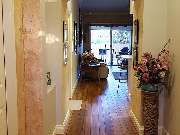 4th image of 4710 Roundview Ct
