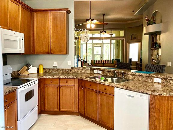 5th image of 137 Bauer Cir