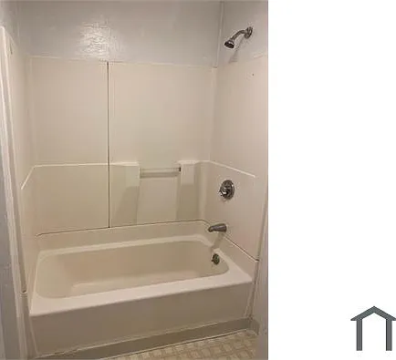 472 Park Ave #8 — Photo 6