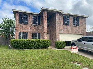 933 White Dove Dr, Arlington, TX 76017