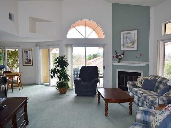 3rd image of 1703 Doral Gln
