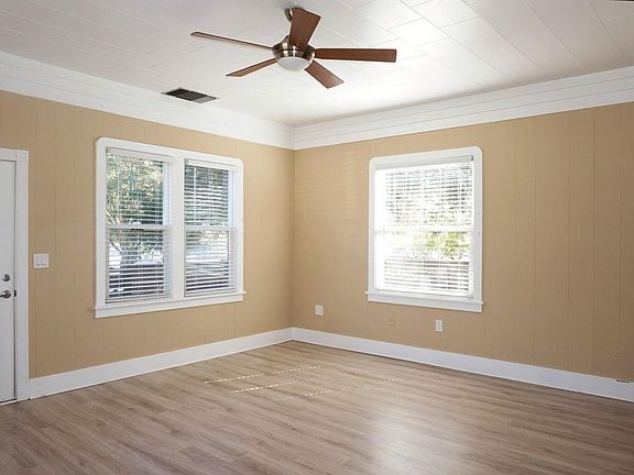 5th image of 223 N Main Street